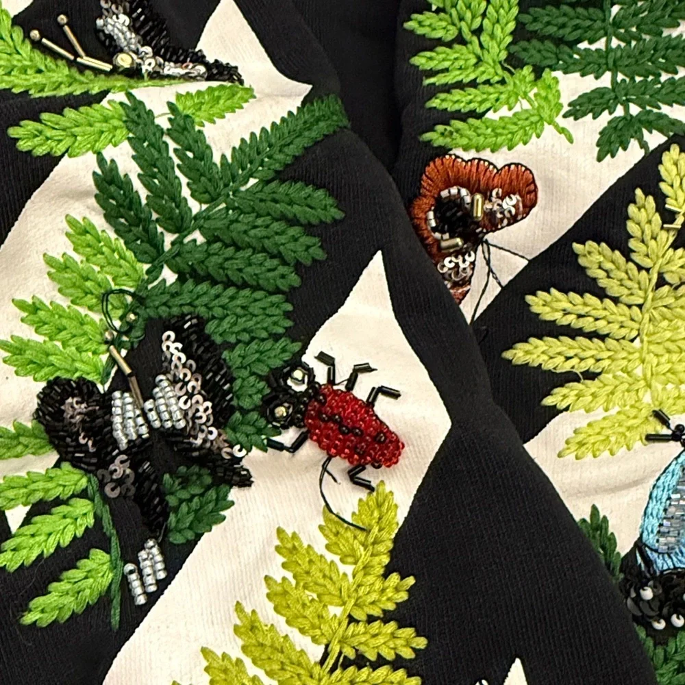 Off-White Black Hoodie with Green Leaf Accents size L - Picture 12 of 15